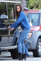 Katie Holmes at All Olympia Gymnastics Center in Los Angeles 5/7/2016 