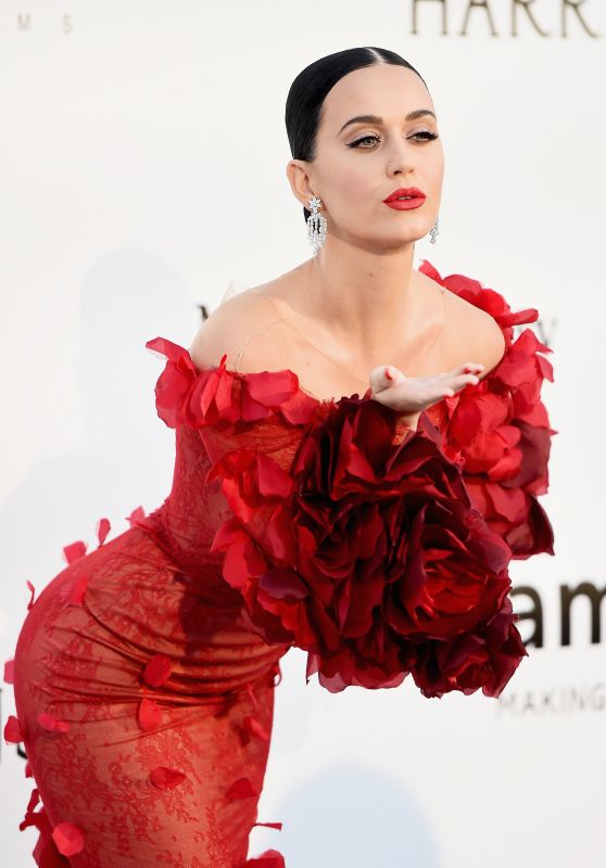 Katy Perry – amfAR’s Cinema Against AIDS Gala in Cap d’Antibes, France, 5/19/2016
