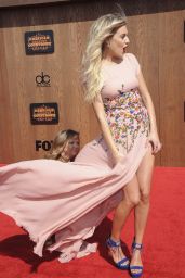 Kelsea Ballerini - The 2016 American Country Countdown Awards in Los Angeles
