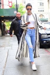 Kendall Jenner Casual Style - Out in New York City 5/1/2016