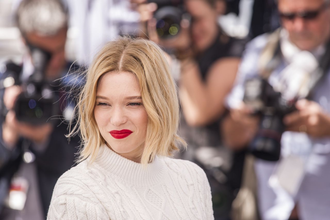 Actress Léa Seydoux at the It's Only the End of the World (Juste La Fin Du  Monde) film photo call at the 69th Cannes Film Festiv Stock Photo - Alamy
