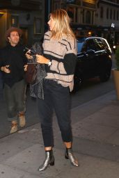 Maria Sharapova Casual Style - Night at Broadway to See the Musical 