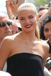 Natasha Poly With Fans at Martinez Hotel - 69th Cannes Film Festival 5/16/2016