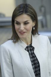 Queen Letizia - Visits the Facilities of the Research Institute of Food Science at University Madrid 5/3/2016
