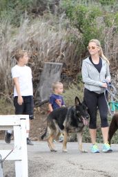 Reese Witherspoon - Out With Her Dogs in Los Angeles 5/28/2016