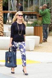 Reese Witherspoon Spring Ideas - Los Angeles 5/9/2016 