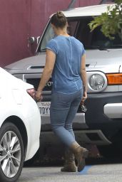 Ronda Rousey Street Style  - Head Out to Lunch in Glendale, 5/16/2016