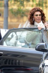 Sofia Loren - Outside the Clinic With Her Plastic Surgeon Trust Alfredo Romani in Rome 5/10/2016