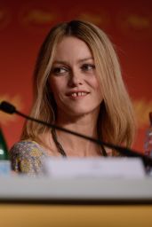 Vanessa Paradis - Jury Press Conference - 2016 Cannes Film Festival