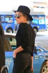 Amber Heard Travel Outfit - at LAX Airport in Los Angeles 6/22/2016 
