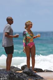 Beyonce in Swimsuit - On the Beach in Hawaii - June 2016