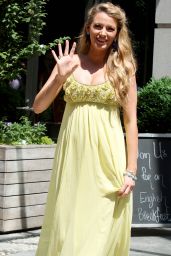 Blake Lively - Out in New York City, NY 6/20/2016