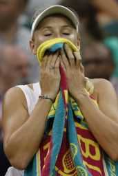 Caroline Wozniacki – Wimbledon Tennis Championships 2016 – 1st Round 6/28/2016
