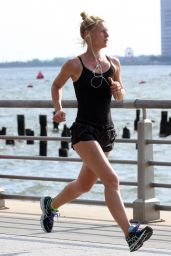 Claire Danes - Jogging in New York City, June 2016