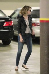 Emma Stone Booty in Jeans - Out in Beverly Hills, June 2016