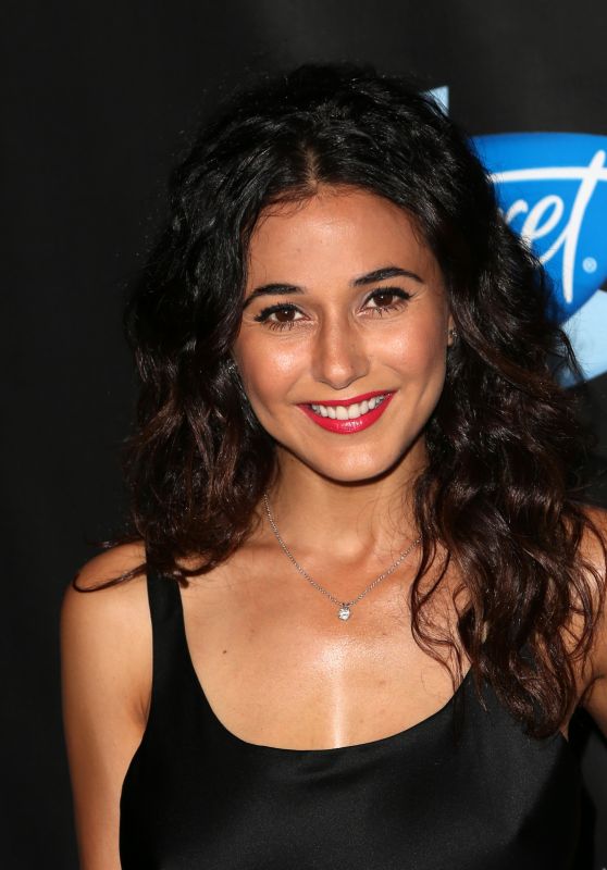 Emmanuelle Chriqui - ELLE Hosts Women In Comedy Event in West Hollywood, June 2016