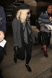 Fergie Travel Outfit - LAX Airport in LA 5/31/2016