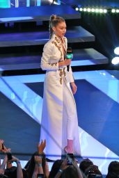 Gigi Hadid – 2016 MuchMusic Video Awards in Toronto