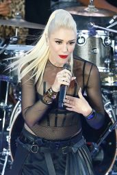 Gwen Stefani Performs a Free Concert at Samsung 837, New York City 6/2/2016