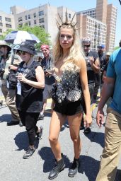 Hailey Clauson – Mermaid Parade in Coney Island 6/18/2016