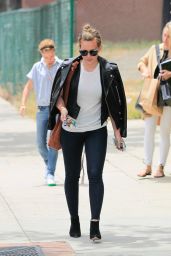 Hilary Duff - Shops in Brentwood 6/1/2016