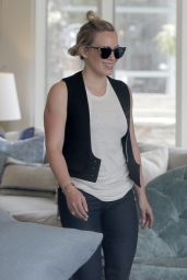 Hilary Duff - Shops in Brentwood 6/1/2016