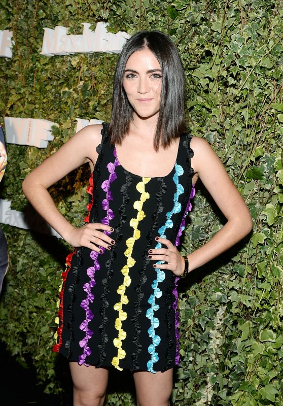 isabelle-fuhrman-the-2016-women-in-film-max-mara-face-of-the-future-event-in-los-angeles-1_thumbnail.jpg