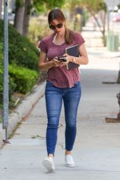 Jennifer Garner - Out in Brentwood 6/27/2016
