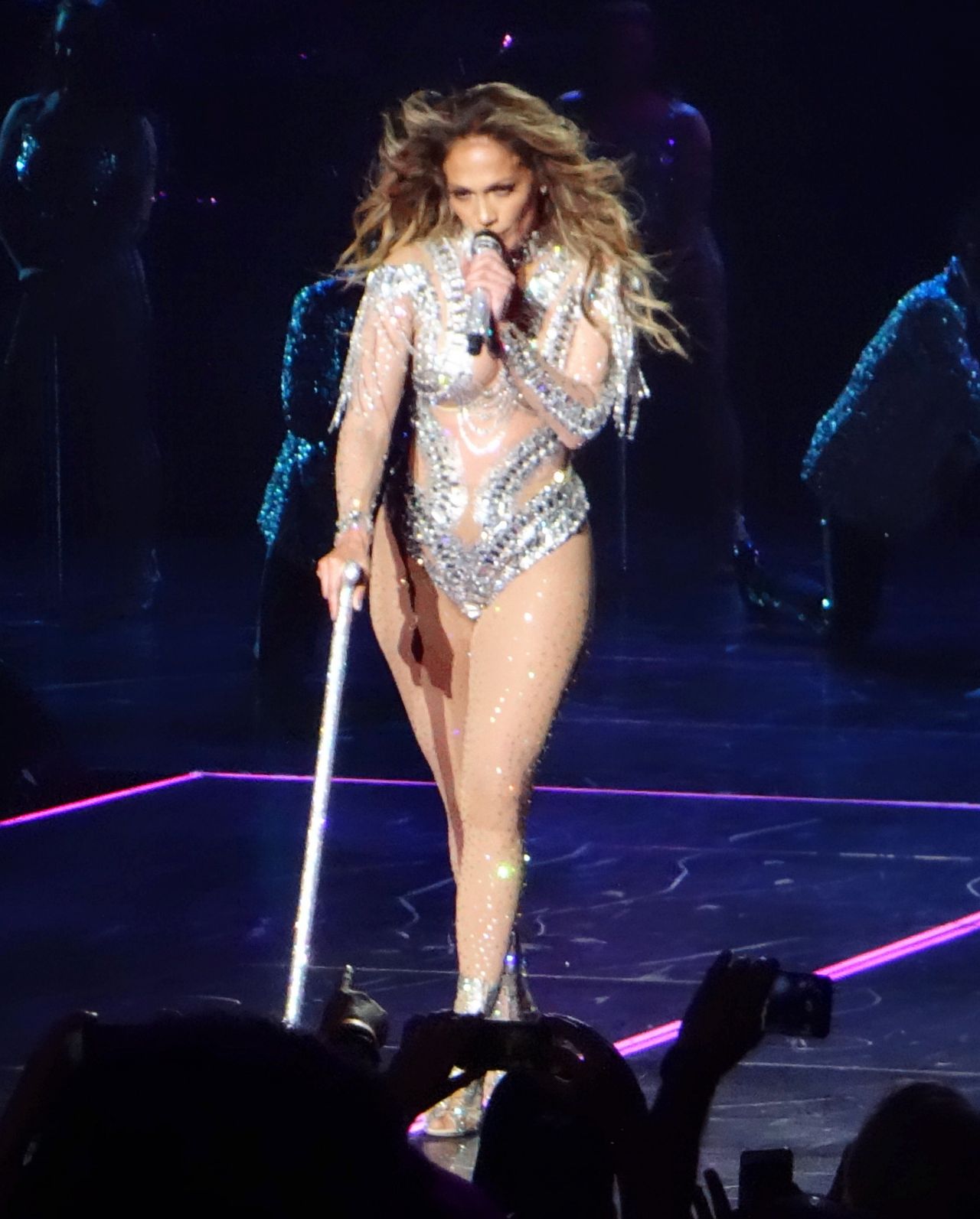 Jennifer Lopez Performs Live Onstage At Planet Hollywood In Las Vegas