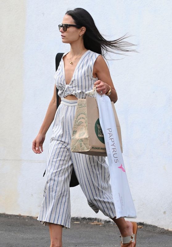 Jordana Brewster Inspiring Style - Shopping in Santa Monica 6/5/2016