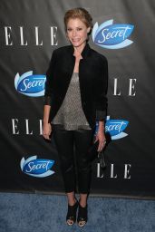 Julie Bowen – ELLE Hosts Women in Comedy at HYDE Sunset: Kitchen + Cocktails – West Hollywood, June 2016