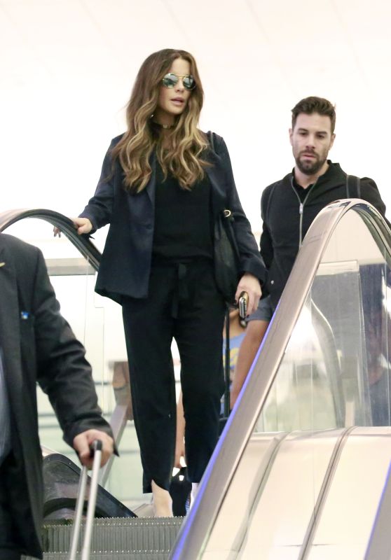 Kate Beckinsale at LAX Airport in Los Angeles 6/18/2016 