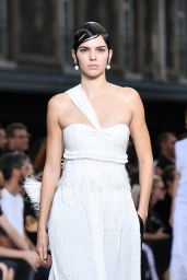 Kendall Jenner - Givenchy Spring/Summer 2017 Paris Fashion Week 6/24/2016