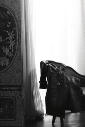 Kristen Stewart – Chanel Métiers d’Art Photoshoot (more pics), Paris 2016