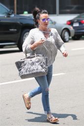 Kyle Richards in Ripped Jeans - Shopping in Beverly Hills 6/17/2016