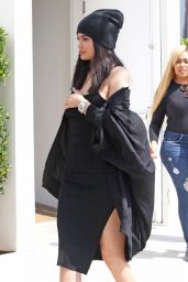 Kylie Jenner Classy Fashion - Out in Los Angeles 6/1/216