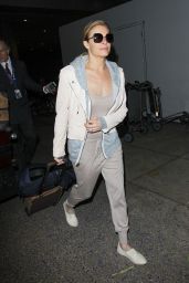LeAnn Rimes Travel Outfit - LAX Airport 6/17/2016 