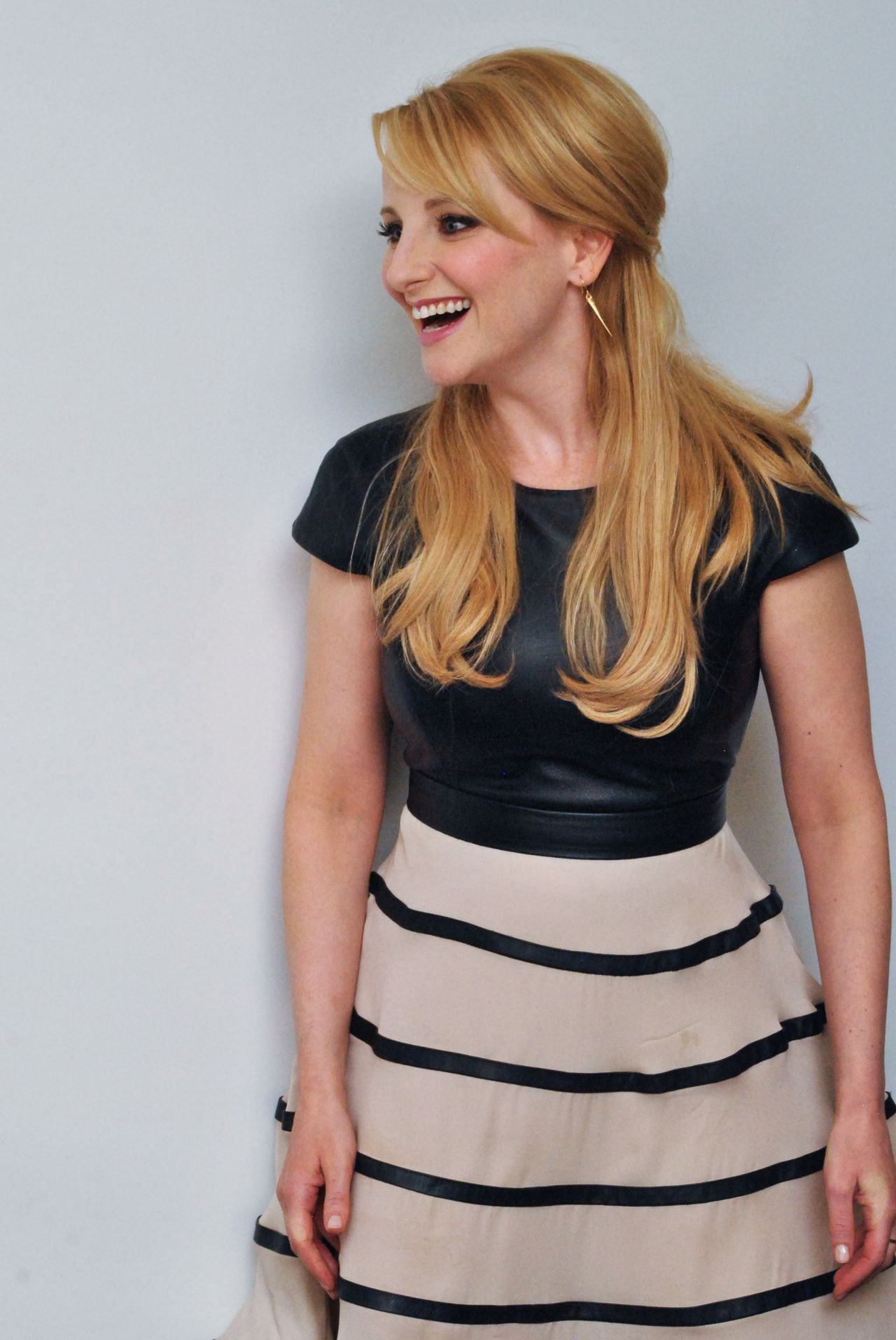 Melissa Rauch - 'The Bronze' Press Conference Portraits, March 2016 ...