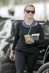 Reese Witherspoon - Leaving the Gym With a Friend in Brentwood 6/6/2016
