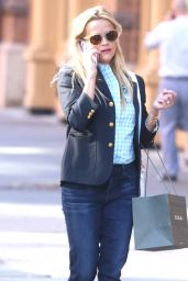 Reese Witherspoon Office Chic Outfit - Shopping in New York City 6/14/2016
