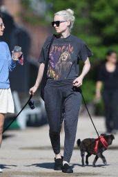 Rooney Mara Street Style - Out in NYC 6/6/2016