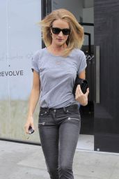 Rosie Huntington-Whiteley Casual Outfit - Out in West Hollywood 6/28/2016 