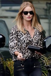 Rosie Huntington-Whiteley Casual Style - Out in West Hollywood 6/27/2016