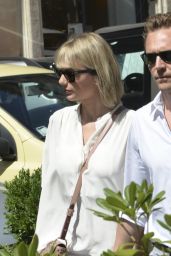 Taylor Swift Street Style - Out in Rome, Italy 6/28/2016