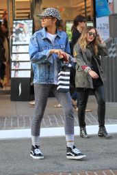 Zendaya Coleman Urban Outfit - Shopping in LA 6/7/2016 
