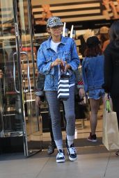 Zendaya Coleman Urban Outfit - Shopping in LA 6/7/2016 