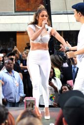  Jennifer Lopez - Performs on The Today Show in Rockefeller Center, NYC 07/11/2016