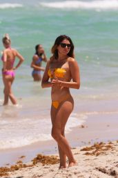 Anastasia Ashley Hot in Bikini - Beach in Miami, July 2016