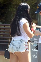 Ariel Winter in Jeans Shorts - Out For Lunch in Studio City 07/28/2016 
