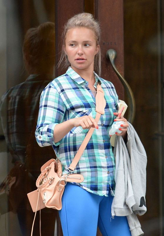 ayden Panettiere Street Style - Out in Los Angeles 7/4/20016